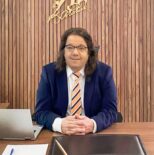 Prof. Dr. Murat Yılmaz (Köşe Yazısı) SAĞLIKÇA – OBEZİTE YAŞAM BOYU SÜREN VE TEDAVİSİ OLAN BİR HASTALIKTIR