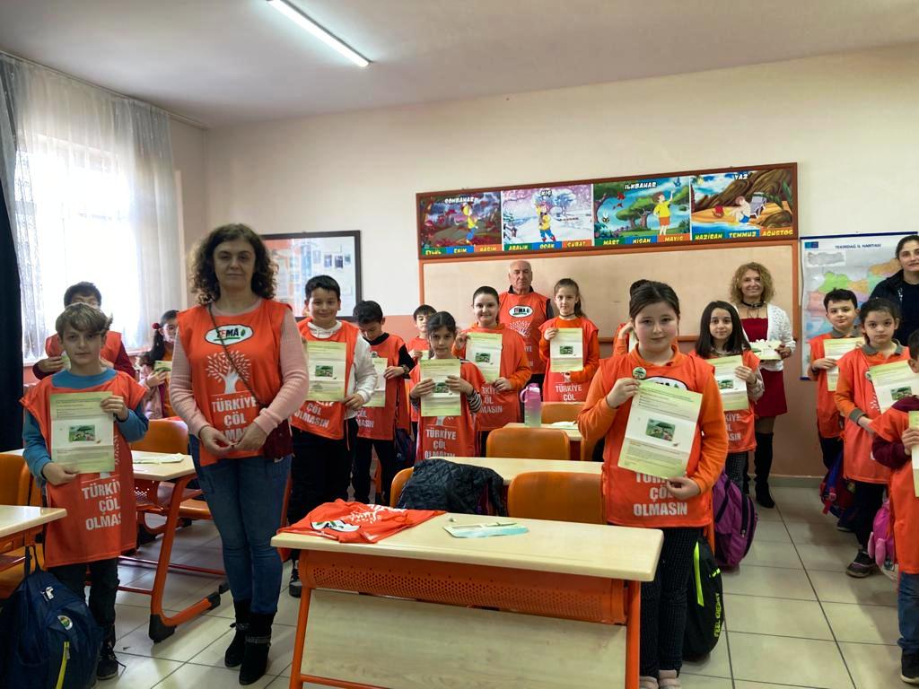 TEMA VAKFI MİNİK GÖNÜLLÜLERİ İLE BÜYÜYOR