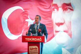 CHP TEKİRDAĞ VE TÜM İL BAŞKANLARINDAN ORTAK BİLDİRİ: “BU BİR HUKUKSUZ DARBE GİRİŞİMİDİR TANIMIYORUZ!”