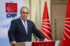 FAİK ÖZTRAK: “PARTİ İÇİ KAVGANIN SARAYDAN BAŞKA KİMSEYE FAYDASI YOK”