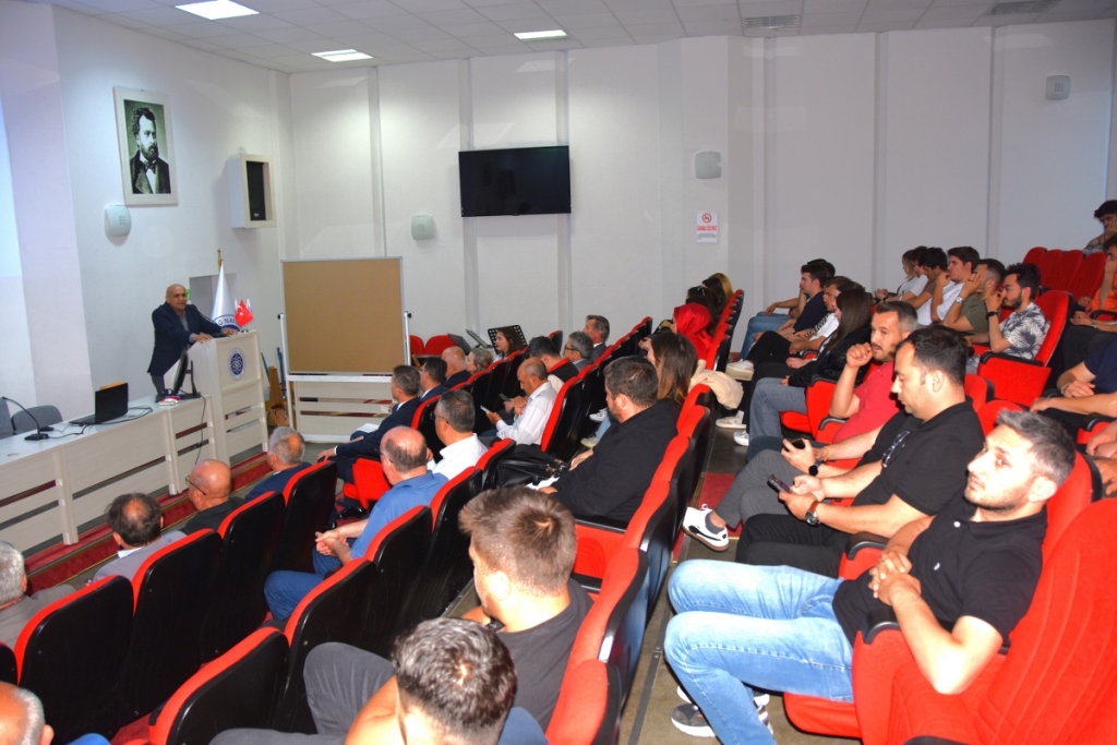 “TRAKYA’ DA YERLİ VE MİLLİ TOHUMCULUĞUN GELİŞİMİ VE BAŞARISI” KONULU KONFERANS GERÇEKLEŞTİ