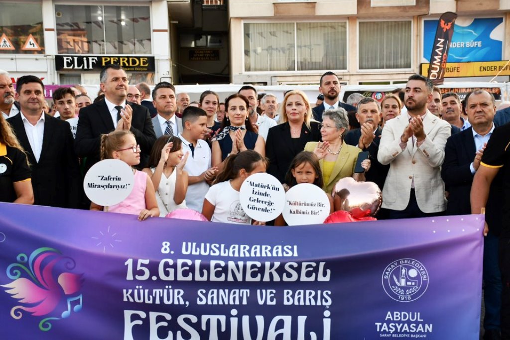 SARAY KÜLTÜR SANAT VE BARIŞ FESTİVALİ BAŞLADI