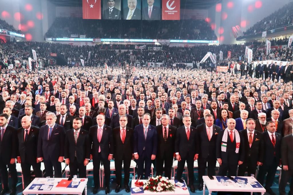YENİDEN REFAH PARTİSİ’NDE KONGRE COŞKUSU