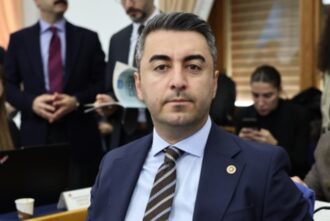 CEM AVŞAR DSİ’NİN ÇORLU’DA 5 YILDIR TAMAMLAMADIĞI ALTYAPI SORUNLARINA DİKKAT ÇEKTİ