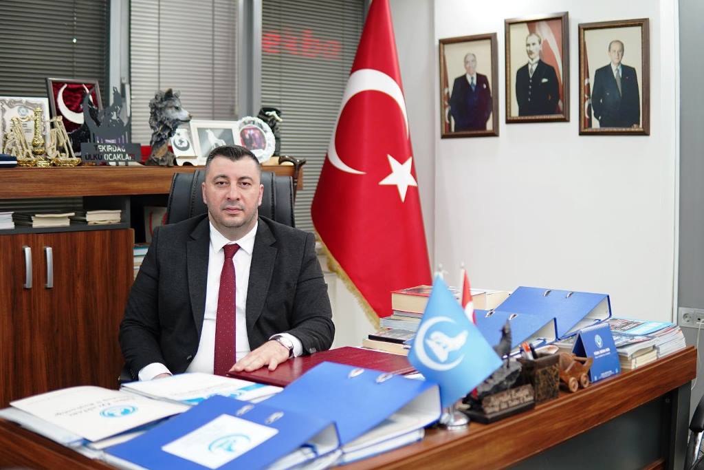 HAYRULLAH ZIVALIOĞLU: “TÜRK BAYRAĞINA UZANAN ELLER KIRILIR”