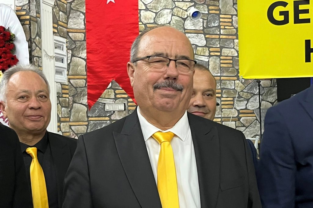 TEKİRDAĞ ŞOFÖRLER VE OTOMOBİLCİLER ESNAF ODASI’NDA ŞENOL TURAN GÜVEN TAZELEDİ