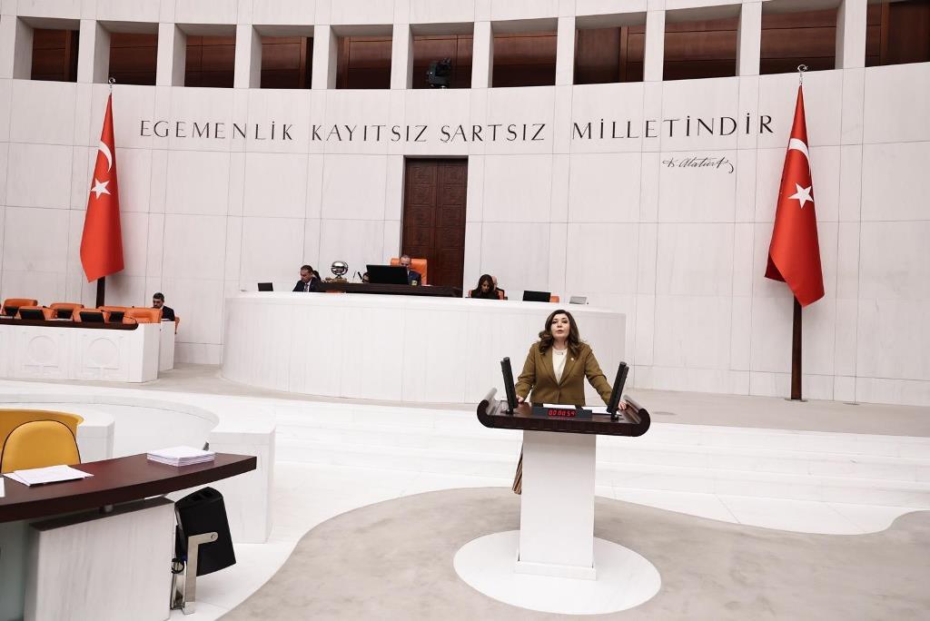 SELCAN TAŞCI: “BU CİNAYETLERİ DURDURMAK İSTİYORSANIZ, KATİL ŞAKŞAKÇILIĞINI BİTİRECEKSİNİZ!”