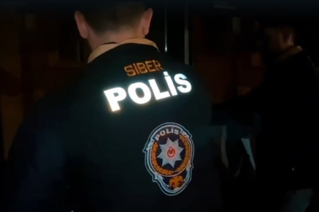 TEKİRDAĞ’DA 7 İLÇEDE EŞ ZAMANLI SİBER OPERASYON