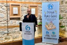 Mehmet Altaş (Köşe Yazısı) DÜNYA ÖYKÜ GÜNÜ-1