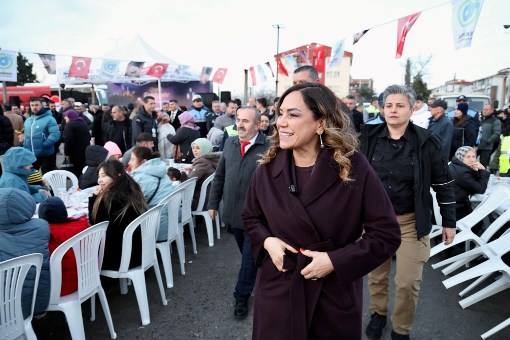 BÜYÜKŞEHİR’İN İLÇE İFTAR BULUŞMALARI ERGENE’DE BAŞLADI