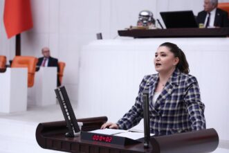 İYİ PARTİ’DEN TBMM’DE TEKSTİL İÇİN ACİL EYLEM ÇAĞRISI