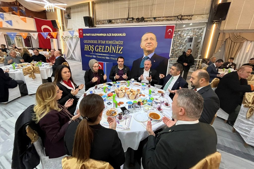 AK PARTİ SÜLEYMANPAŞA’DA VEFA İFTARINDA BULUŞTU