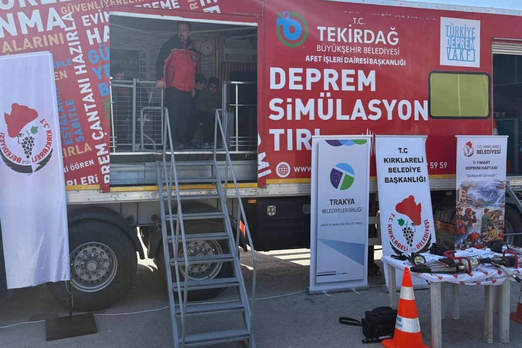 BÜYÜKŞEHİR’DEN DEPREM HAFTASI’NDA AFET BİLİNCİ SEFERBERLİĞİ