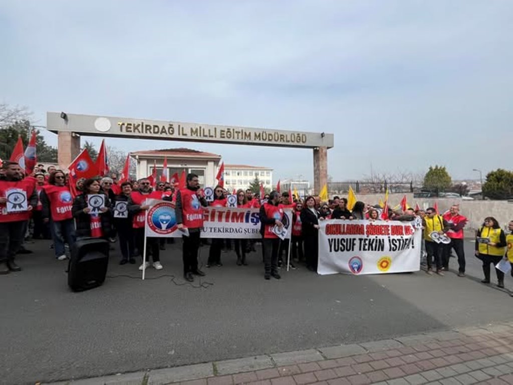 EĞİTİM İŞ VE EĞİTİM SEN OKULLARDA ŞİDDETE DUR DEMEK İÇİN BİRLİKTE HAYKIRDI