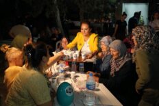 ERGENE’DE ÇAYLAR VE KAHVELER MÜGE BAŞKANDAN