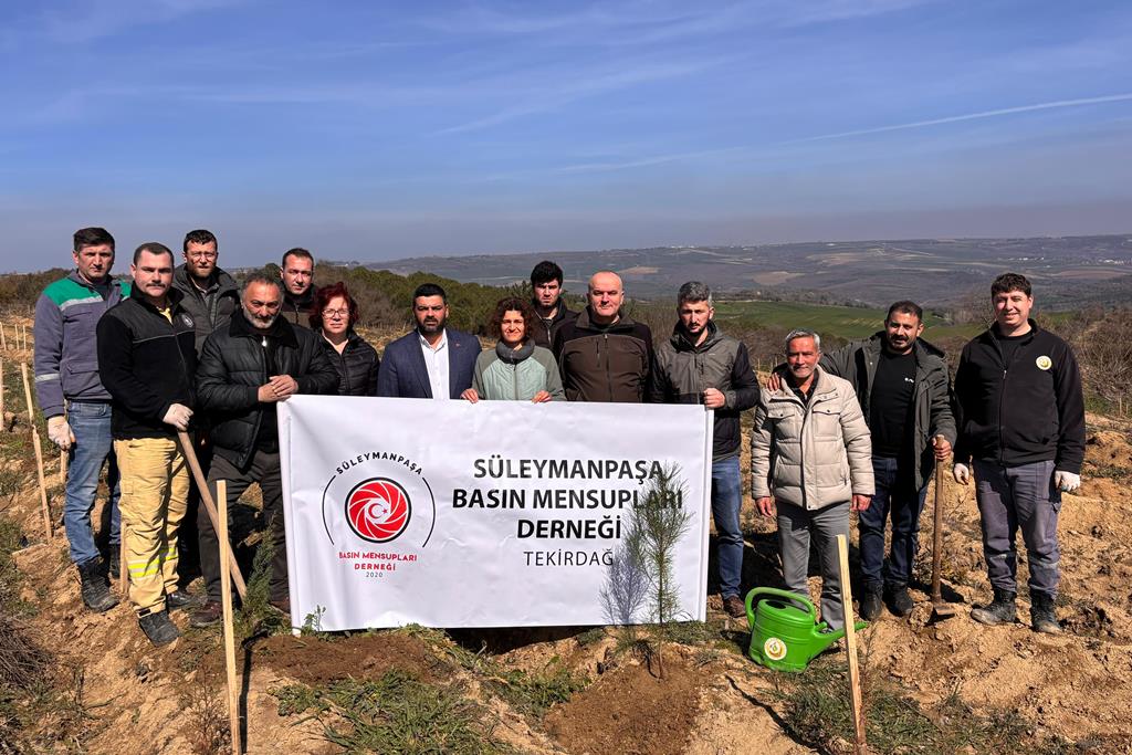 SÜLEYMANPAŞA BASININDAN GELECEĞE NEFES: 59 FİDAN TOPRAKLA BULUŞTU