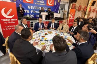 FATİH ERBAKAN TEKİRDAĞ’DA İFTAR SOFRASINDA HEMŞEHRİLERİYLE BULUŞTU