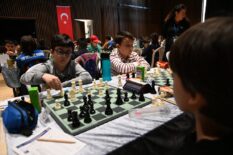 23 NİSAN SATRANÇ TURNUVASINDA ŞAMPİYONLAR BELLİ OLDU