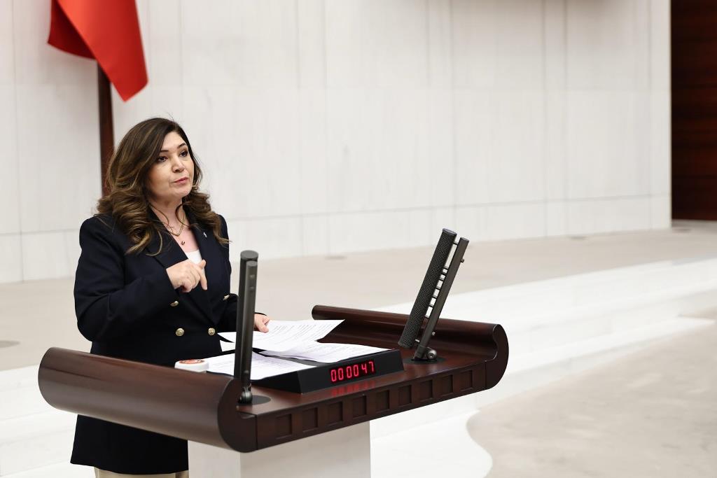 TBMM’DE TEKİRDAĞLI VEKİLİN 8 11’DEN BÜYÜKTÜR TARTIŞMASI