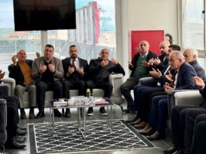 BAŞBUĞ ALPARSLAN TÜRKEŞ DUALARLA ANILDI