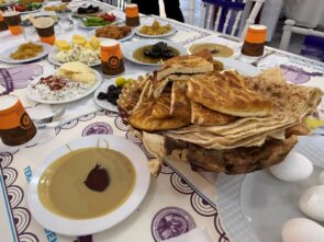 TEKİRDAĞ’DA 5. GELENEKSEL VAN KAHVALTISINA YOĞUN İLGİ