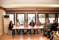 TÜM YEREL SEN İLE ÇORLU BELEDİYESİ UZLAŞTI ÇALIŞANLARA YENİ KAZANIMLAR SAĞLANDI