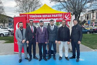 YENİDEN REFAH PARTİSİ SÜLEYMANPAŞA SAHİLİNDE VATANDAŞLARLA BULUŞTU