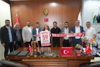 MÜGE YILDIZ TOPAK’TAN ERGENESPOR’A TAM DESTEK