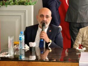 HALİL İBRAHİM KART: “İNSANA YAKIŞIR YAŞAM HERKESİN HAKKI”