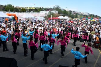 SÜLEYMANPAŞA’DA ANNE-ÇOCUK ŞENLİĞİ COŞKUSU