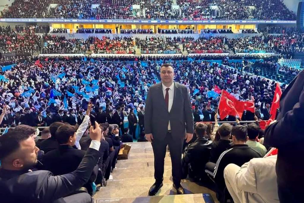 TEKİRDAĞ ÜLKÜ OCAKLARI TÜRK GENÇLİĞİ BÜYÜK KURULTAYI’NA KATILDI