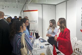 TREPAŞ TRAKYAKAF’TA GENÇLERE PERAKENDE ENERJİ SEKTÖRÜNÜ ANLATTI