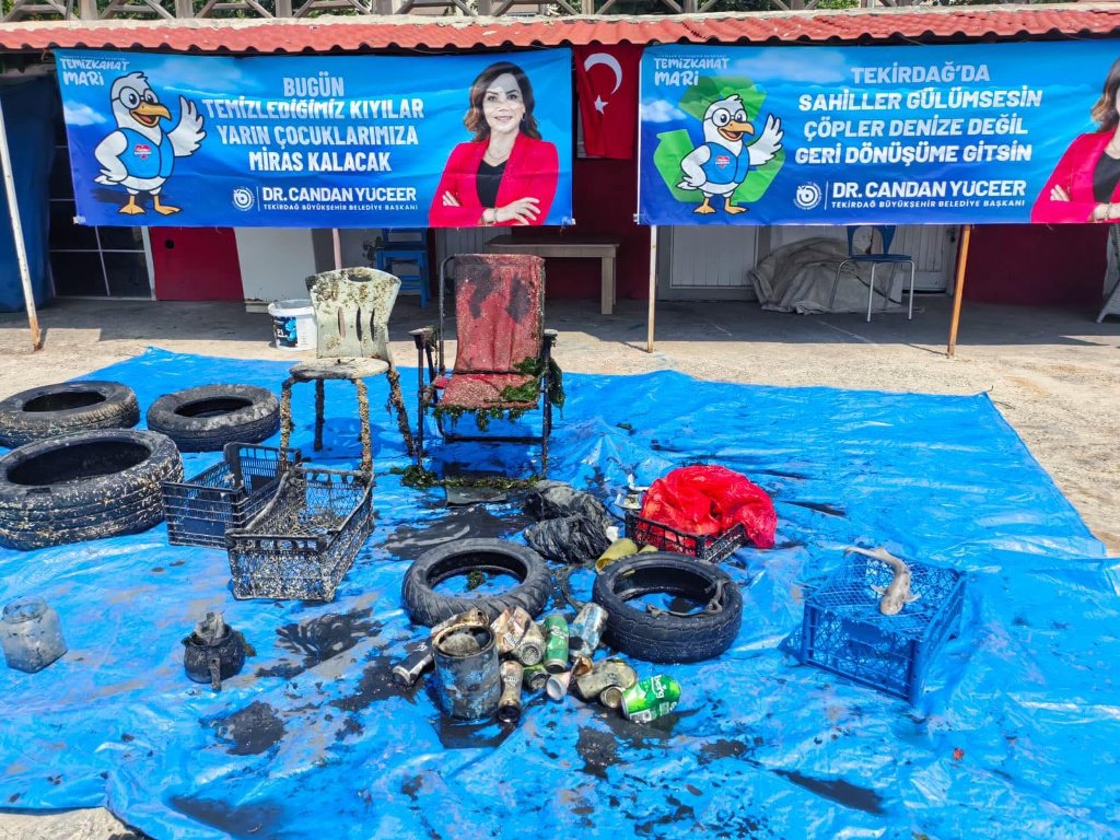 DÜNYA ÇEVRE GÜNÜNDE DENİZ POLİSİNDEN DİP TEMİZLİĞİ