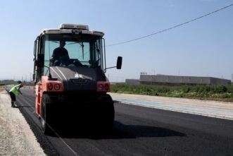 BÜYÜKŞEHİR ULAŞIM YATIRIMLARINA HIZ KESMEDEN DEVAM EDİYOR
