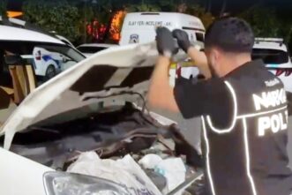 ÇORLU’DA ARABANIN KAPUTUNUN ALTINDA 18 MİLYON LİRALIK UYUŞTURUCU HAMMADDESİ ELE GEÇİRİLDİ