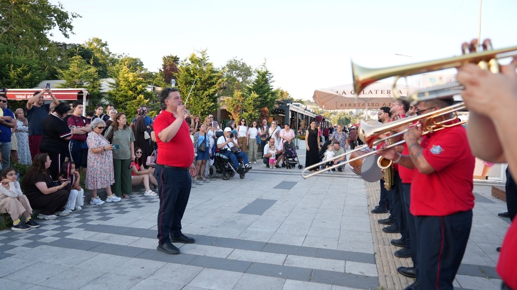 TEKİRDAĞ BÜYÜKŞEHİR BELEDİYESİ “YAZ KONSERLERİ” MÜZİK COŞKUSUNU İLÇELERE TAŞIYOR