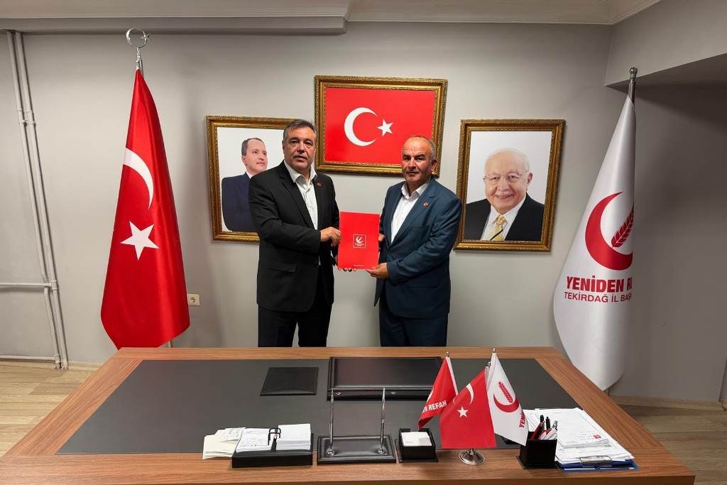 YENİDEN REFAH PARTİSİ’NDE İKİ İLÇEYE İKİ YENİ BAŞKAN ATANDI