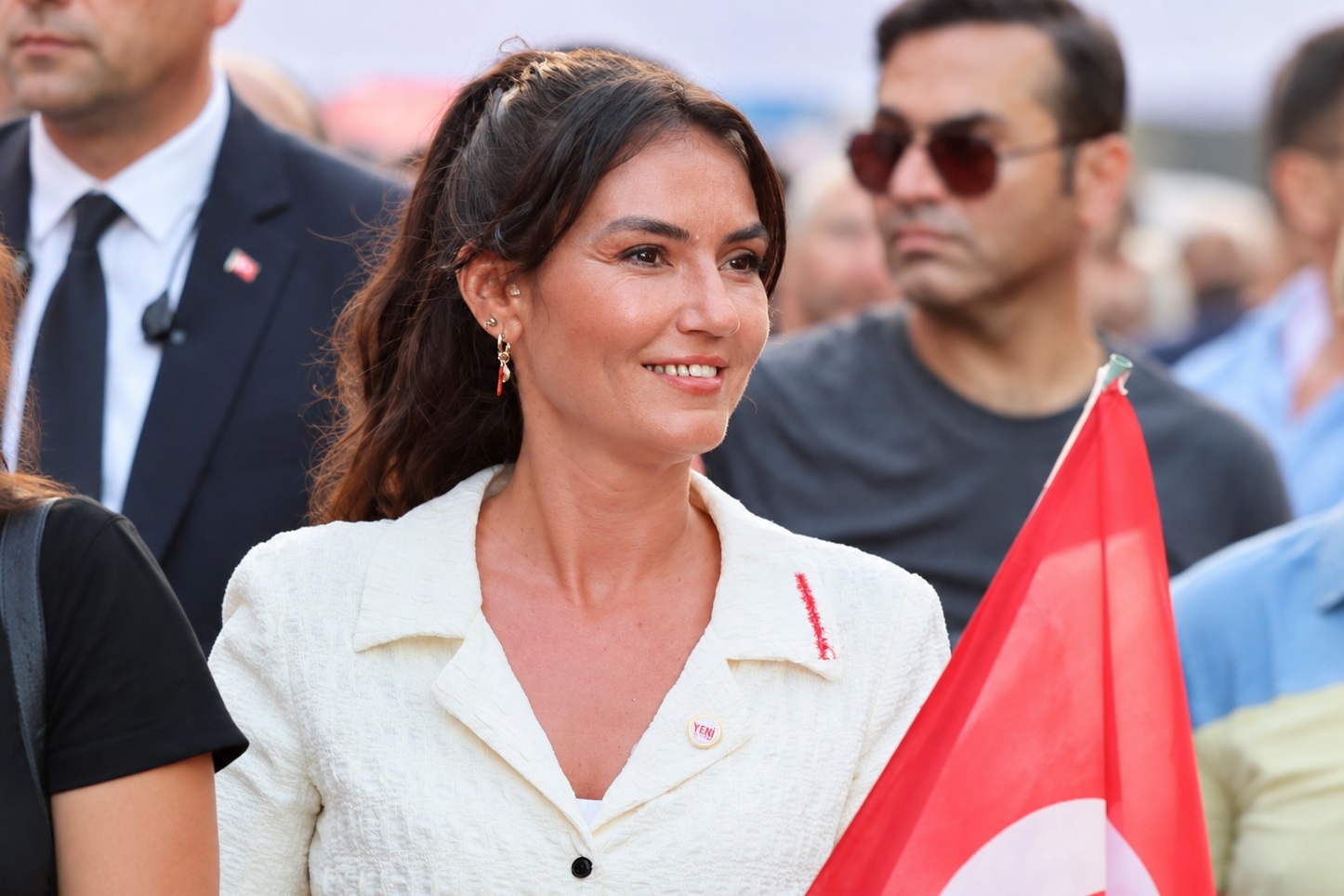 YENİ PARTİ SÜLEYMANPAŞA KURUCU BAŞKANI GÖKÇE BAYOL YENİDEN ADAY OLMAYACAĞINI AÇIKLADI