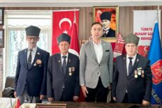 BARO BAŞKANI GÜRCÜN MUHARİP GAZİLERLE BİR ARAYA GELDİ