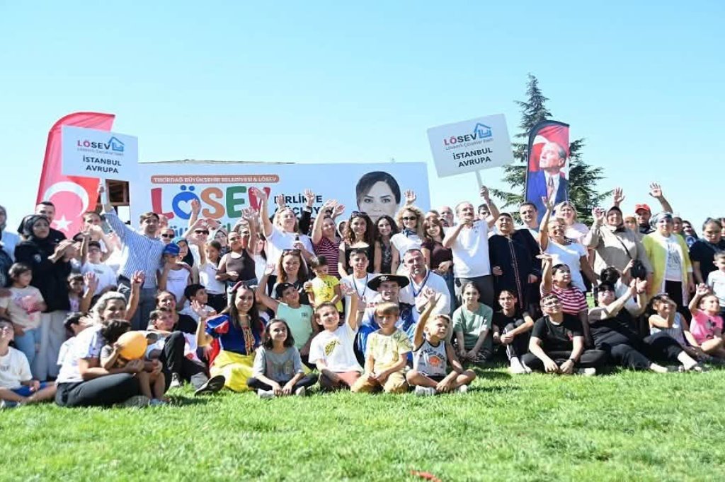 BÜYÜKŞEHİR VE LÖSEV’DEN TEKİRDAĞ’DA BÜYÜK AİLE PİKNİĞİ