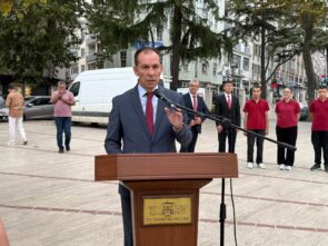 AHİLİK HAFTASI TEKİRDAĞ’DA ÇELENK TÖRENİYLE BAŞLADI