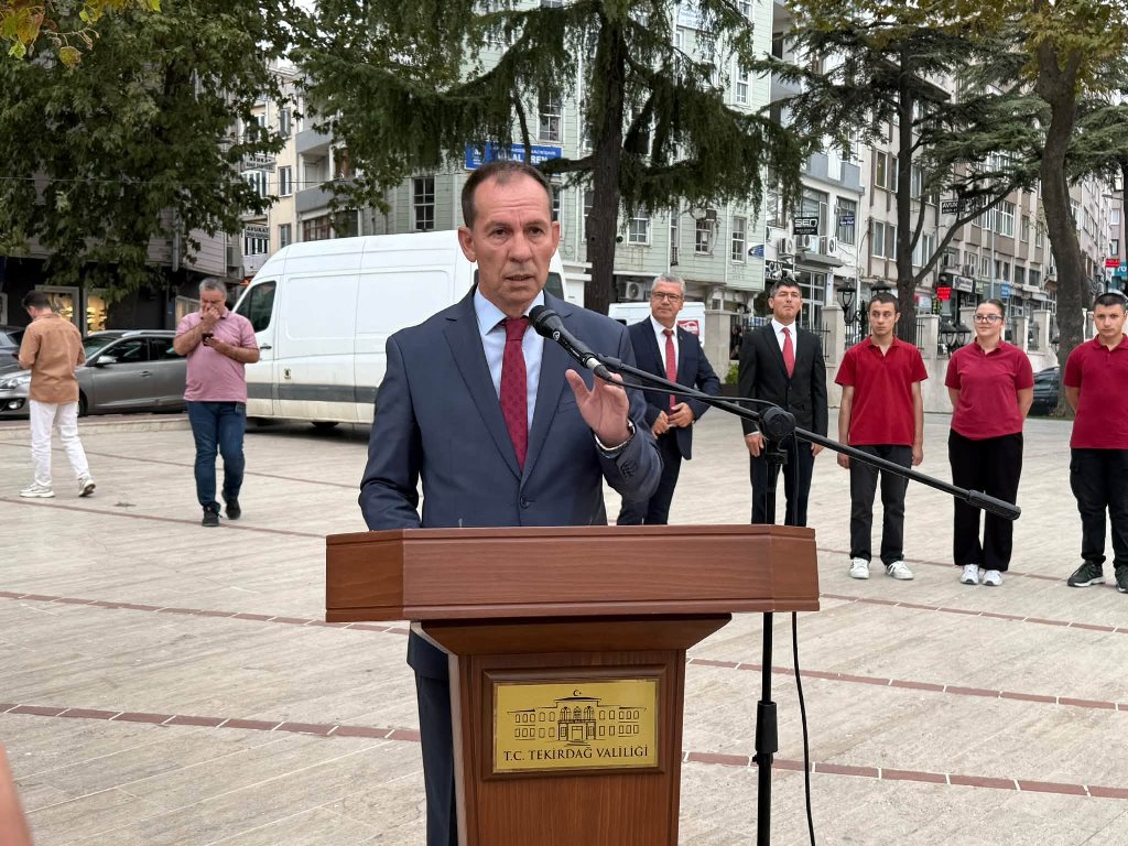 AHİLİK HAFTASI TEKİRDAĞ’DA ÇELENK TÖRENİYLE BAŞLADI