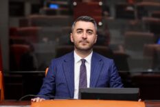 İKTİDARA FON VURGUNU ÜZERİNDEN YÜKLENEN CHP’Lİ AVŞAR: “MADEM ÜSTÜNE GİDECEKSİNİZ, NEDEN MECLİS’İ TERK ETTİNİZ?”