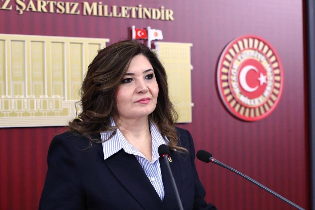 MİLLETVEKİLİ TAŞÇI’DAN VATANDAŞA ÇAĞRI: “GAZETECİLERİ HAKLI MÜCADELELERİNDE YALNIZ BIRAKMAYIN”