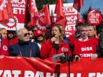 DİSK GENEL BAŞKANI ARZU ÇERKEZOĞLU TEKİRDAĞ’DAN SESLENDİ: “BİZ VARSAK UMUT VAR!”