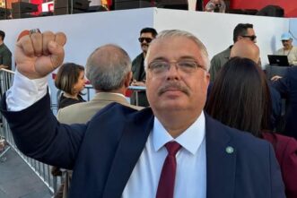 GÖKHAN METİNER: “TEKİRDAĞ TEKİRDAĞLILARINDIR!”