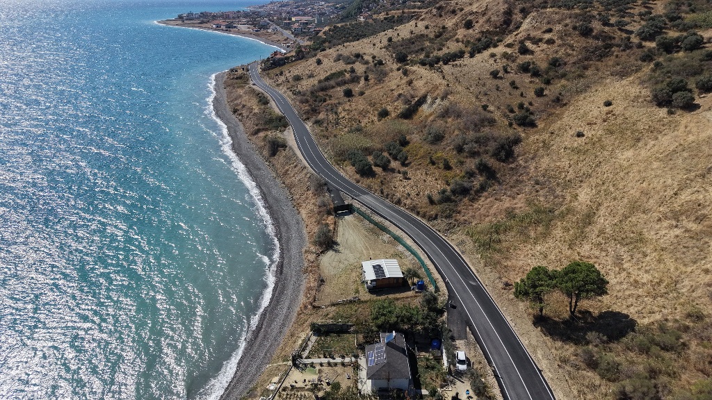 ŞARKÖY’DE KIRSAL ULAŞIMA BÜYÜKŞEHİR İMZASI
