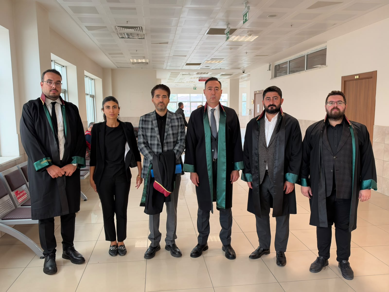 TEKİRDAĞ BAROSU ÇORLU’DA ŞEHİT EDİLEN İKİ POLİSİN DAVASINI TAKİP ETTİ