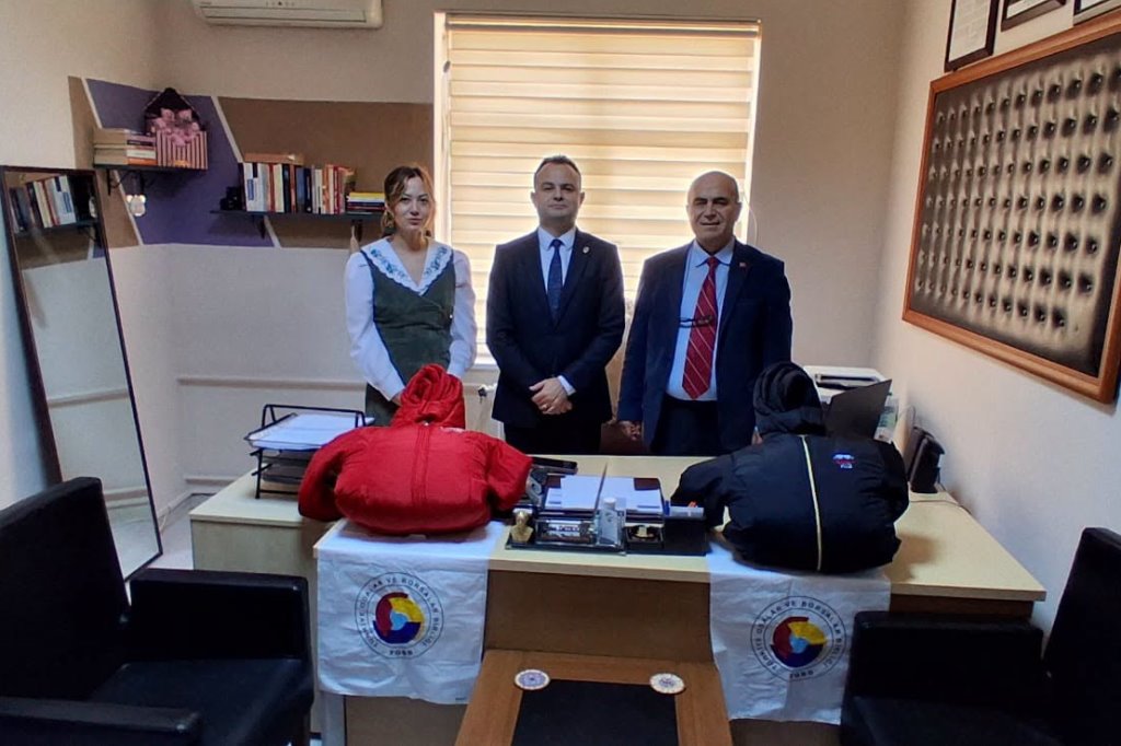 TTSO’DAN 500 ÖĞRENCİYE MONT DESTEĞİ